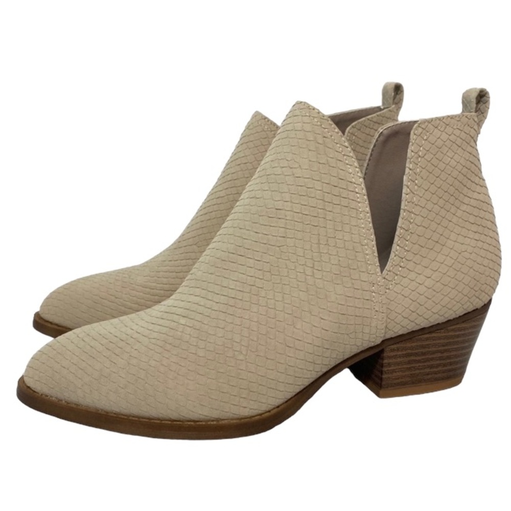 Chinese Laundry Bootie Taupe Snakeskin Texture Low Cut Ankle 7.5